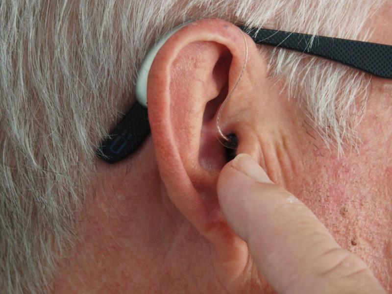 Quality Difference Between a Hearing Aid vs. Hearing Amplifier